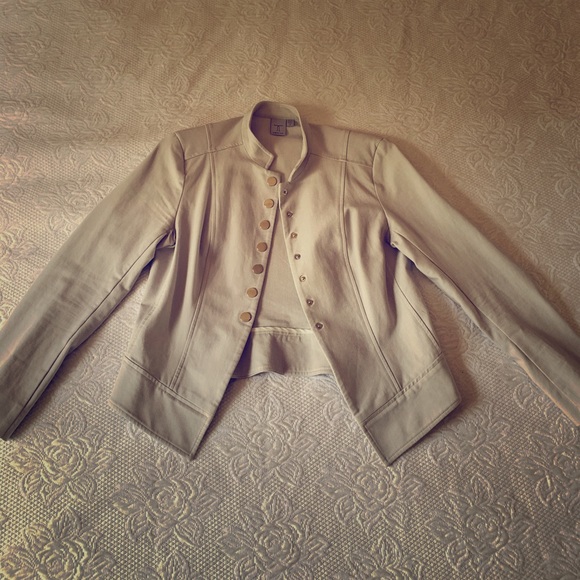 Adorable Tristan buttoned blazer (made in Canada) - Picture 1 of 4